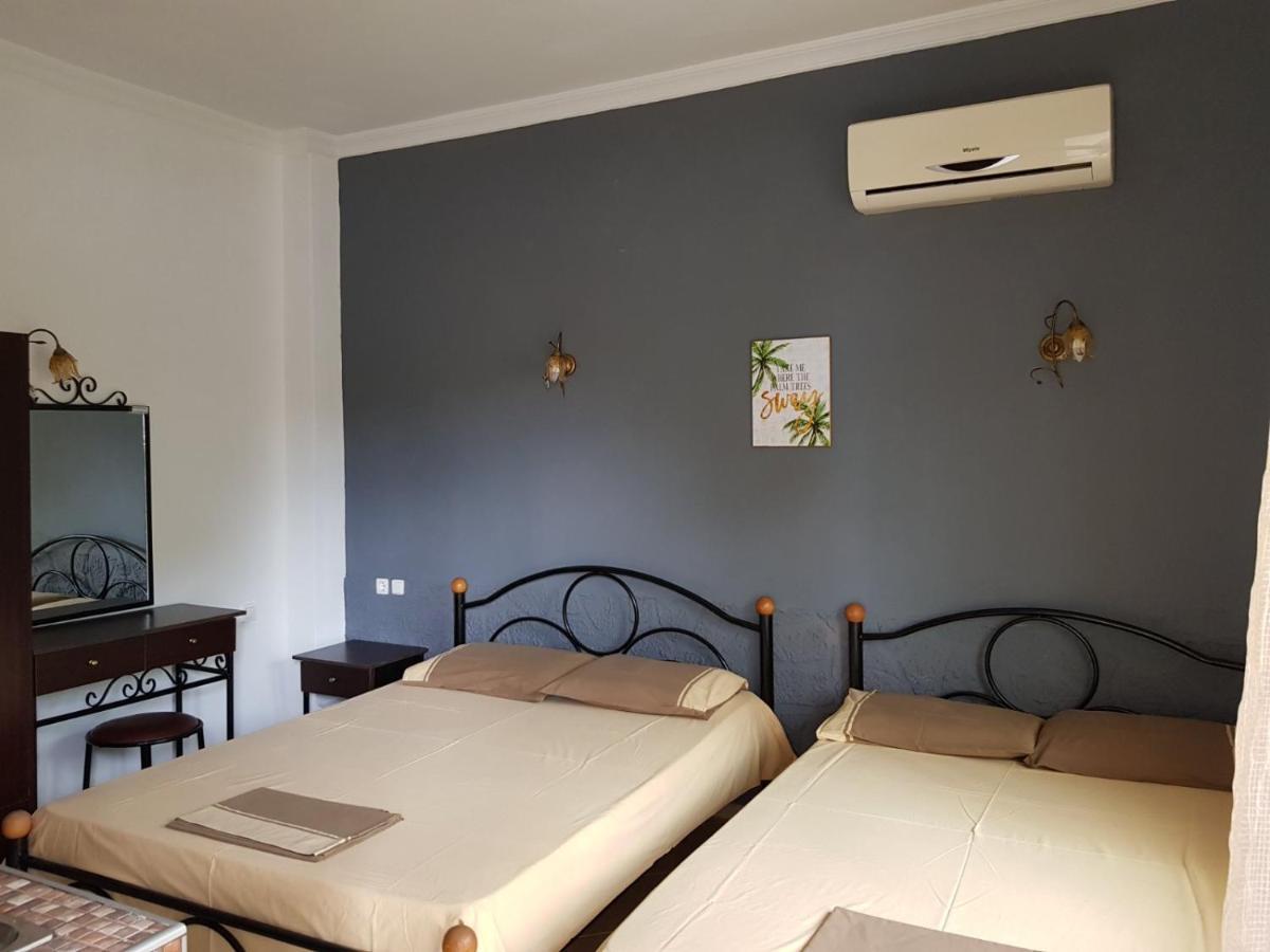 Konstantinos-Elli Rooms Nea Vrasna Bagian luar foto